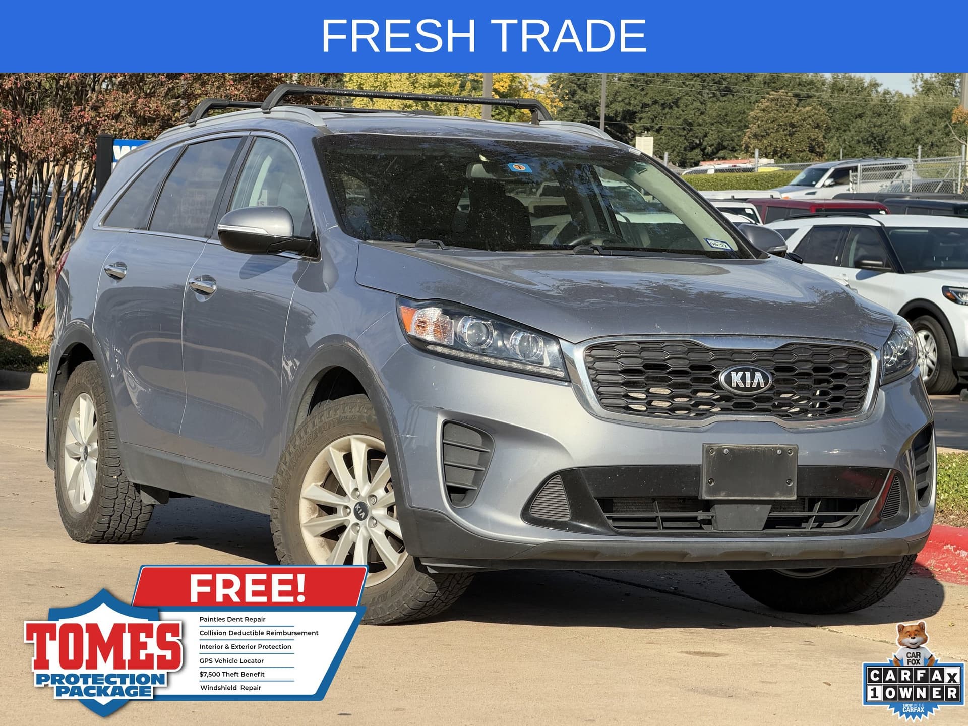 2020 Kia Sorento LX — photo 1 of 12