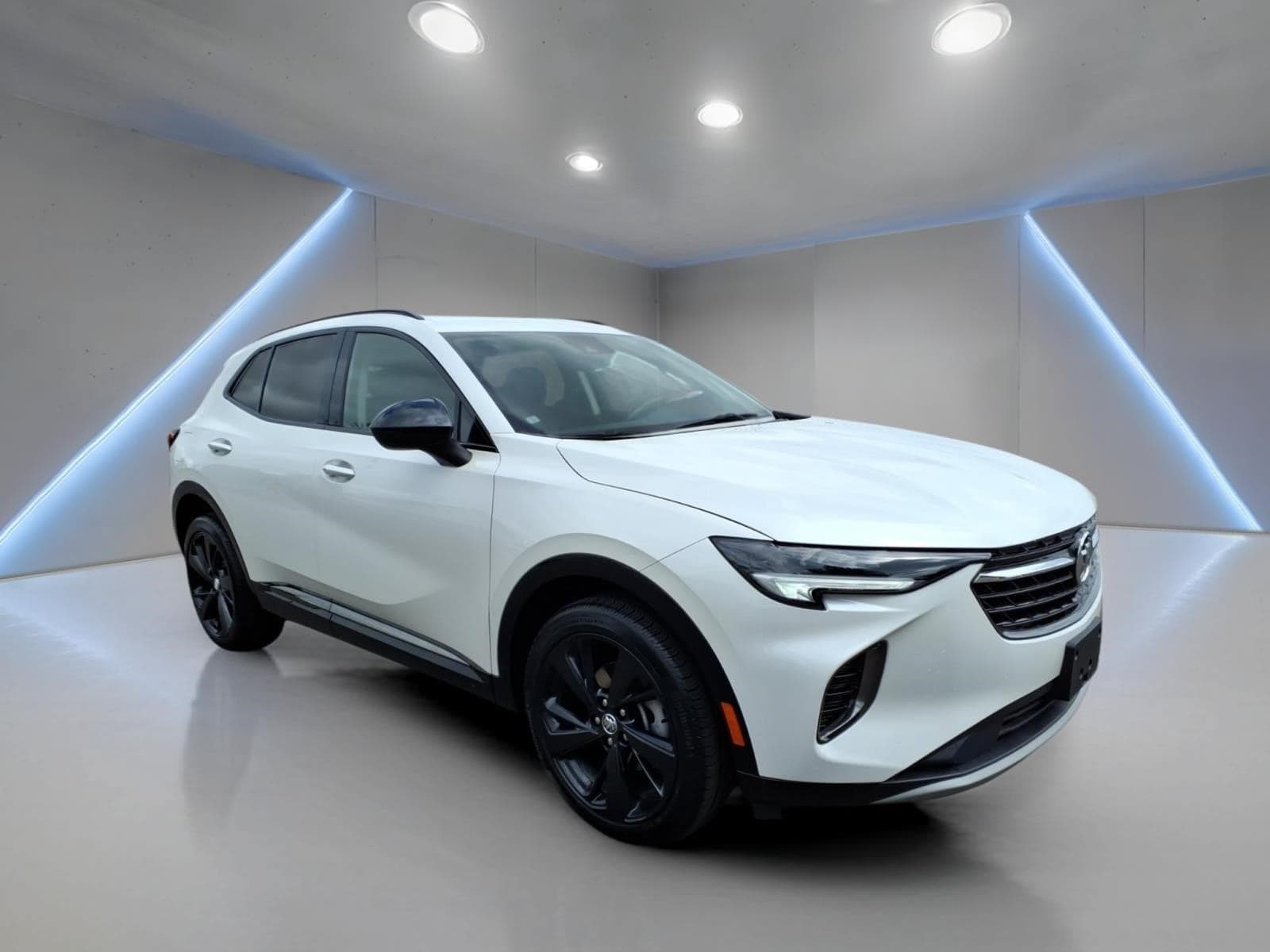 2023 Buick Envision Preferred — photo 1 of 30