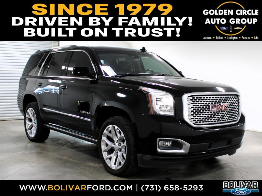 2017 GMC Yukon Denali — photo 1 of 36