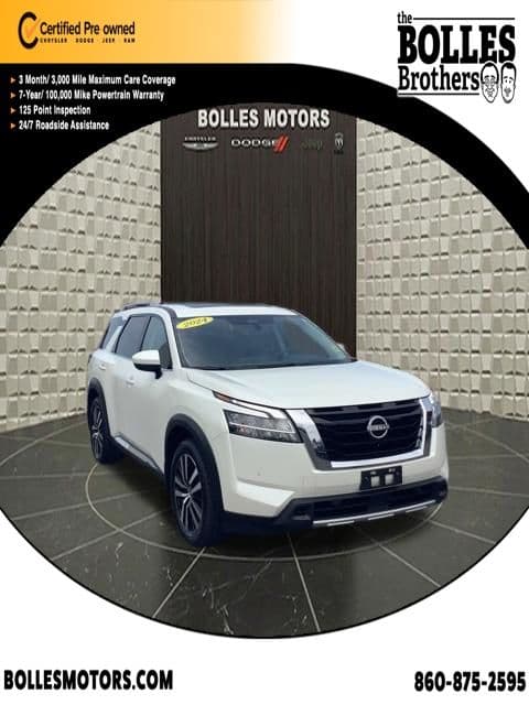 2024 Nissan Pathfinder Platinum — photo 1 of 33
