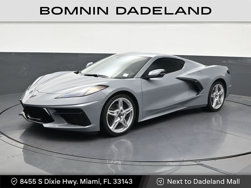 2025 Chevrolet Corvette Base — photo 1 of 36