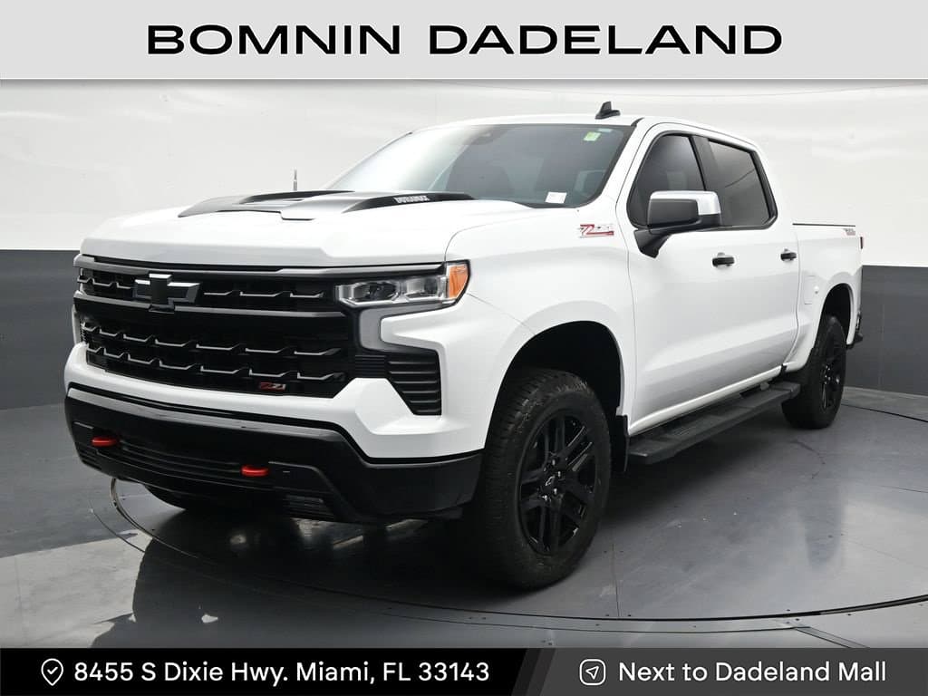 2026 Chevrolet Silverado 1500 LT Trail Boss — photo 1 of 40