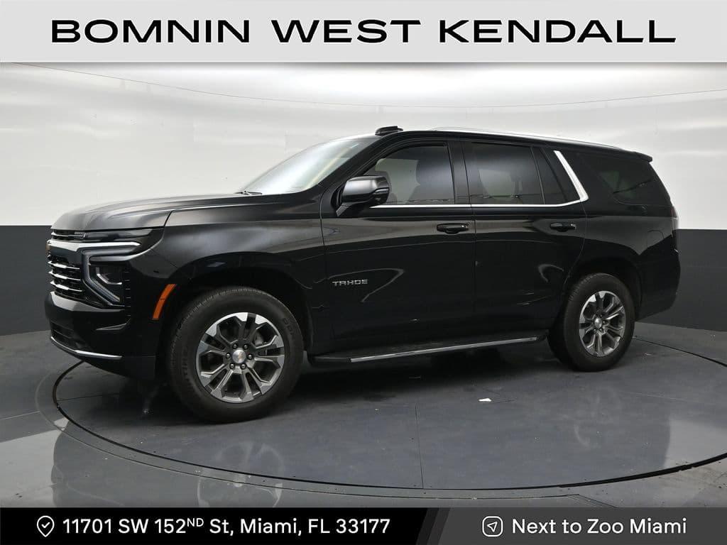 2025 Chevrolet Tahoe LT — photo 1 of 32