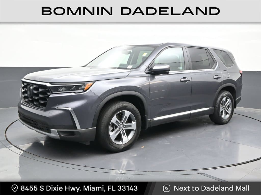 2024 Honda Pilot Base — photo 1 of 38