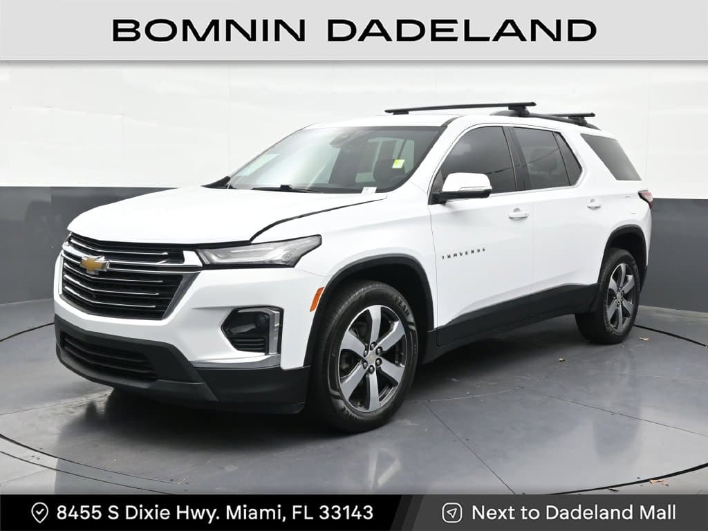 2023 Chevrolet Traverse LT Leather — photo 1 of 33