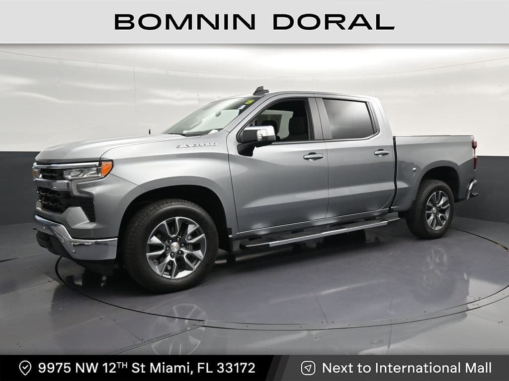 2025 Chevrolet Silverado 1500 LT — photo 1 of 42