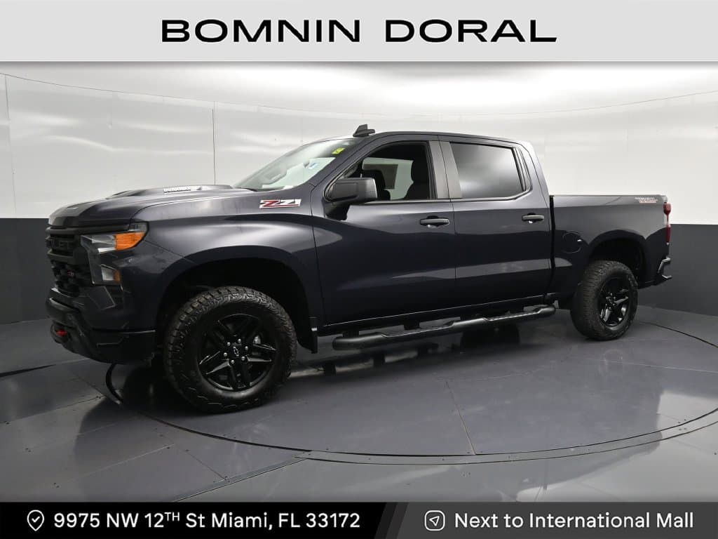 2024 Chevrolet Silverado 1500 Custom Trail Boss — photo 1 of 43