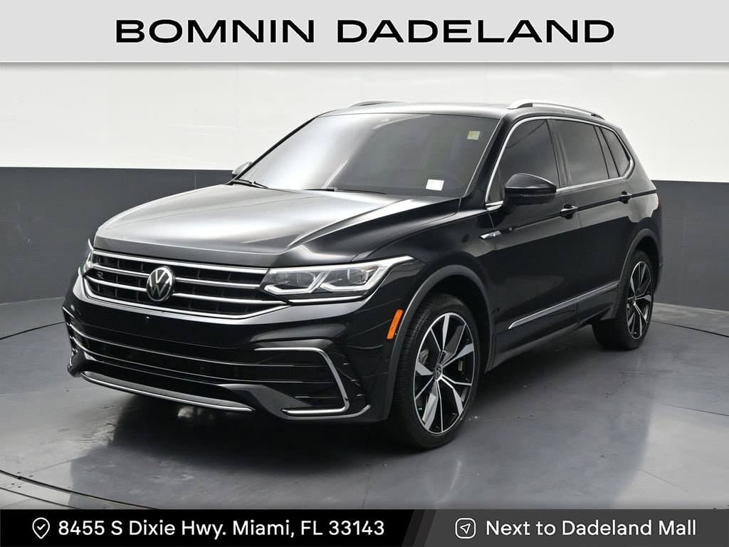 2024 Volkswagen Tiguan SEL R-Line — photo 1 of 42