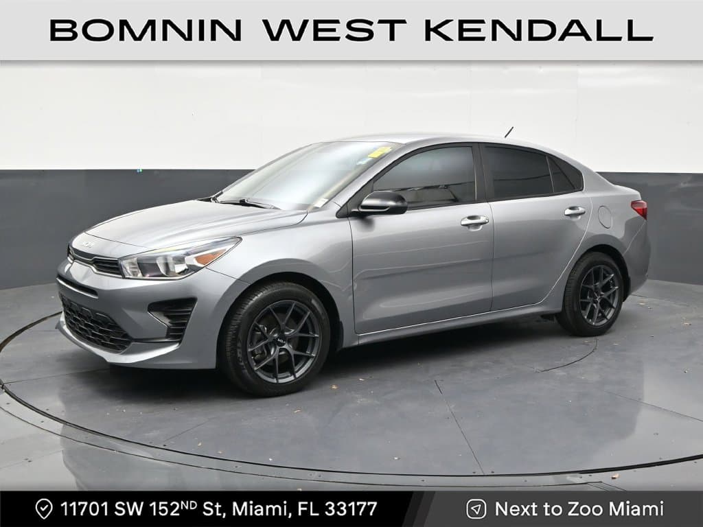 2023 Kia Rio S — photo 1 of 33