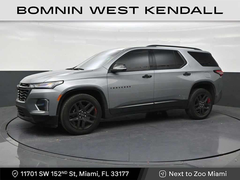 2023 Chevrolet Traverse Premier — photo 1 of 32