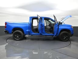 Extra Photo