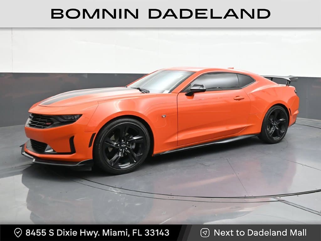 2020 Chevrolet Camaro 2LT — photo 1 of 36