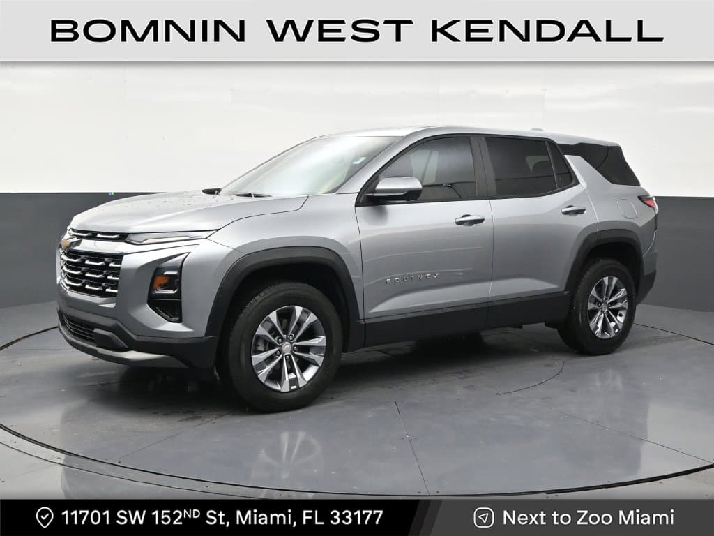 2025 Chevrolet Equinox FWD LT — photo 1 of 33