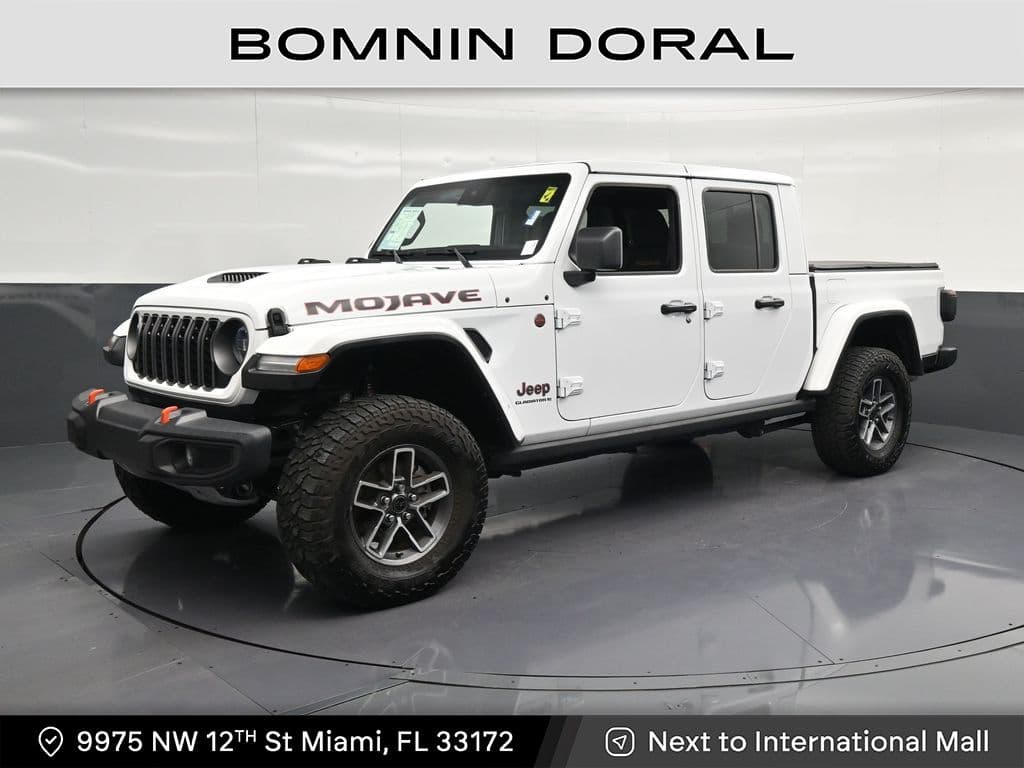 2025 Jeep Gladiator Mojave — photo 1 of 40