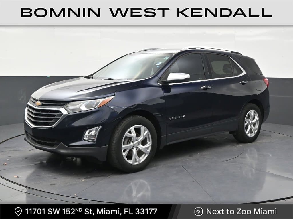 2021 Chevrolet Equinox Premier — photo 1 of 32