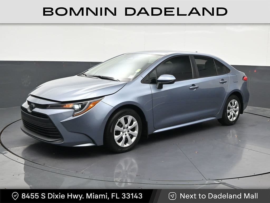 2024 Toyota Corolla LE — photo 1 of 35