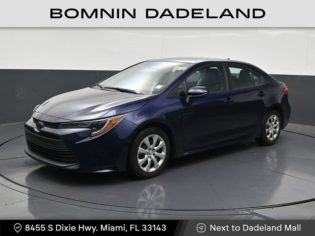 2024 Toyota Corolla LE — photo 1 of 36