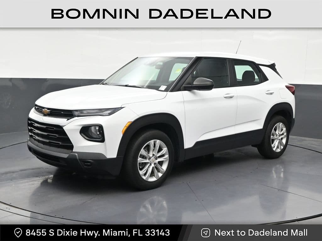 2023 Chevrolet Trailblazer LS — photo 1 of 36