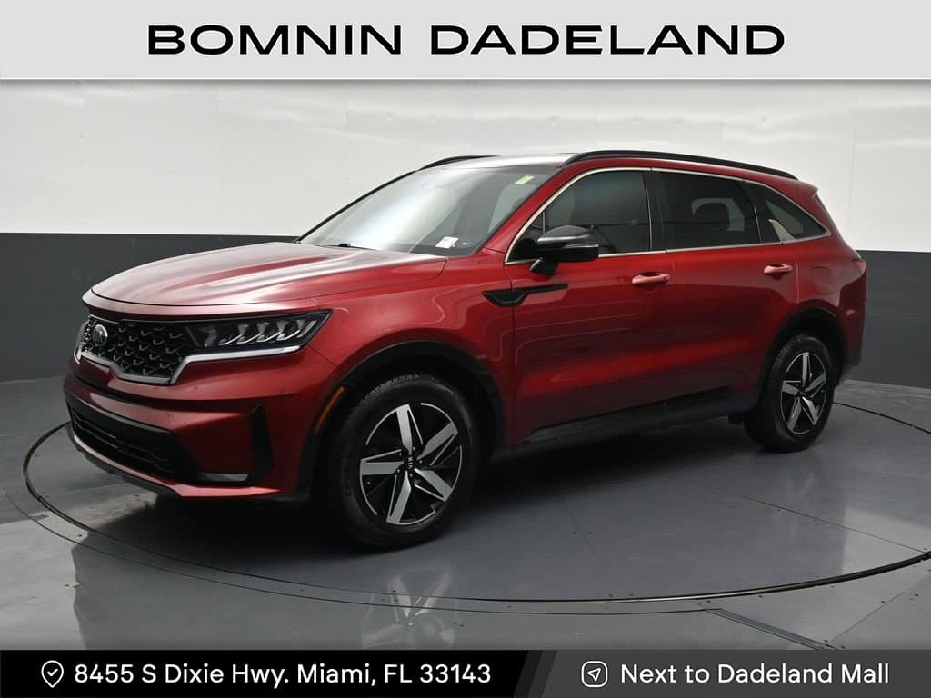 2021 Kia Sorento S — photo 1 of 37