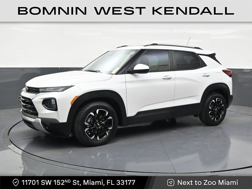 2021 Chevrolet Trailblazer LT — photo 1 of 34