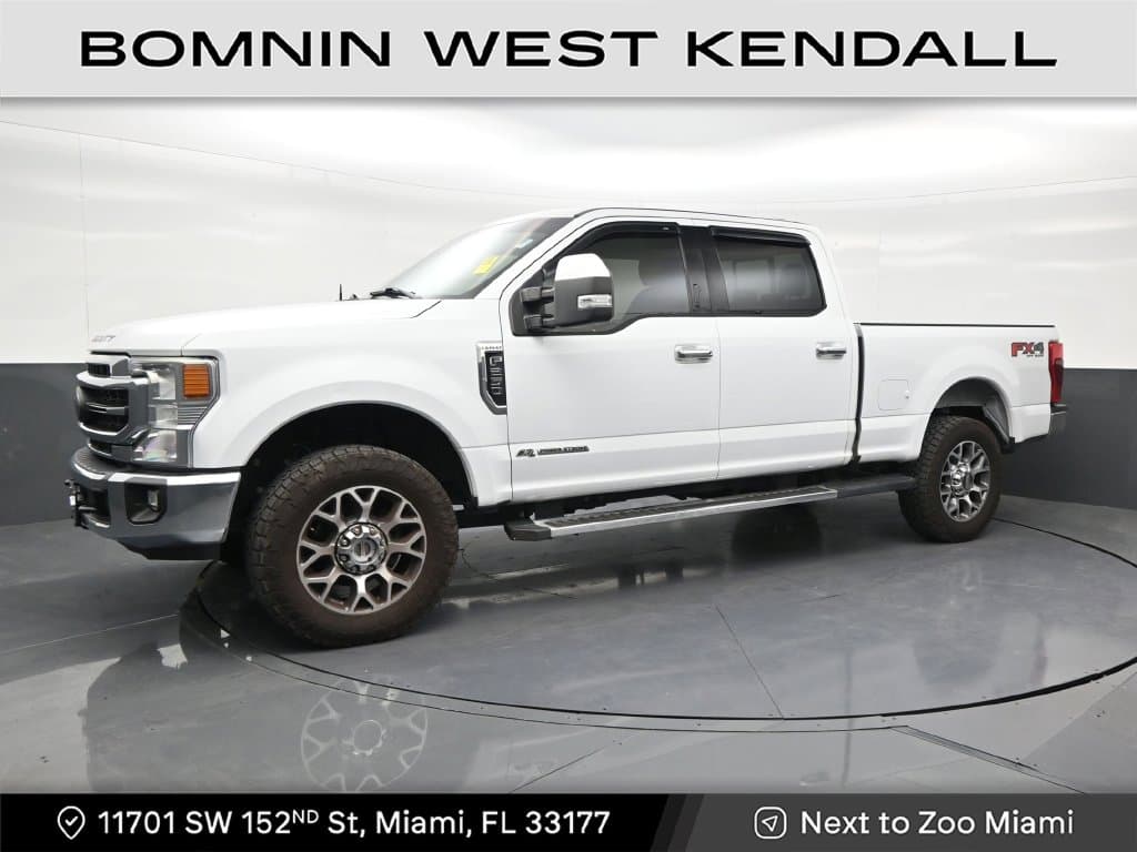 2022 Ford Super Duty F-250 SRW LARIAT — photo 1 of 32
