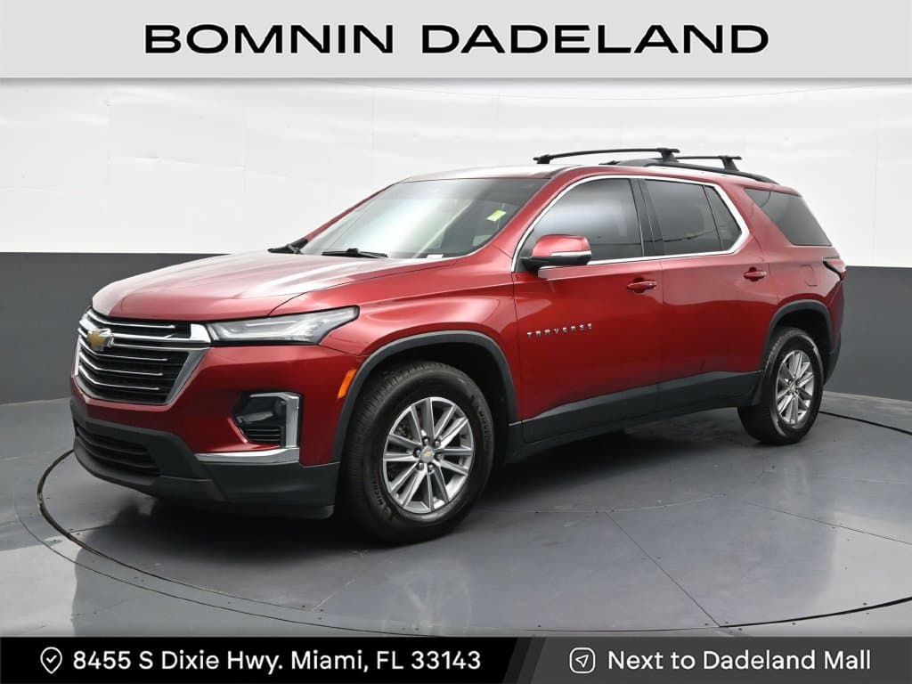 2022 Chevrolet Traverse Base — photo 1 of 39