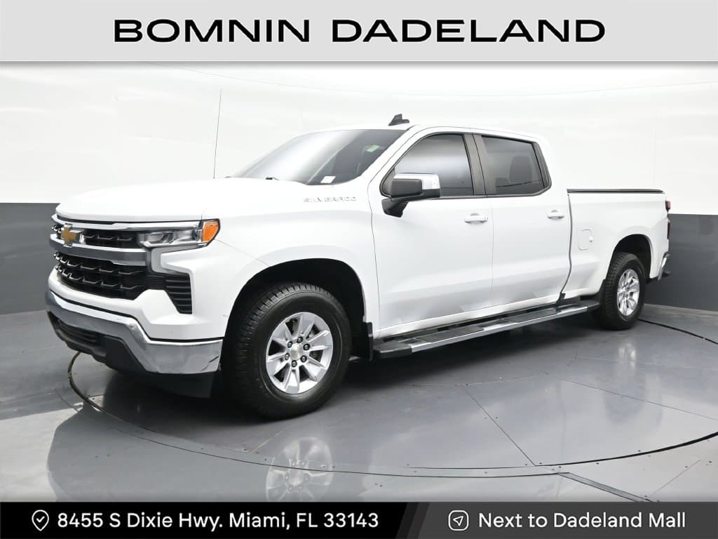2024 Chevrolet Silverado 1500 LT — photo 1 of 36