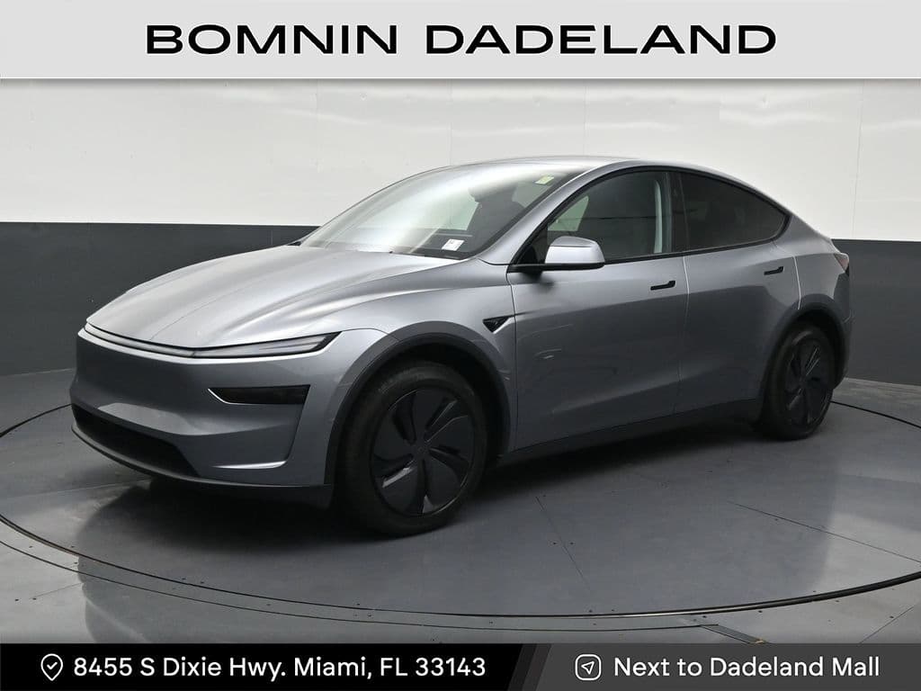 2026 Tesla Model Y Base — photo 1 of 35