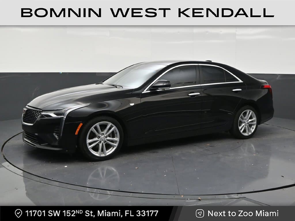 2024 Cadillac CT4 Luxury — photo 1 of 33
