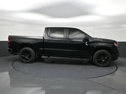 Extra Photo