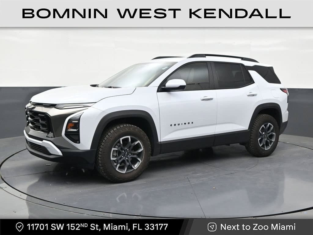 2026 Chevrolet Equinox FWD ACTIV — photo 1 of 33