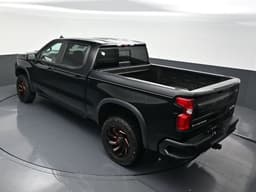 Extra Photo