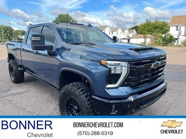 2026 Chevrolet Silverado 2500HD LTZ — photo 1 of 38