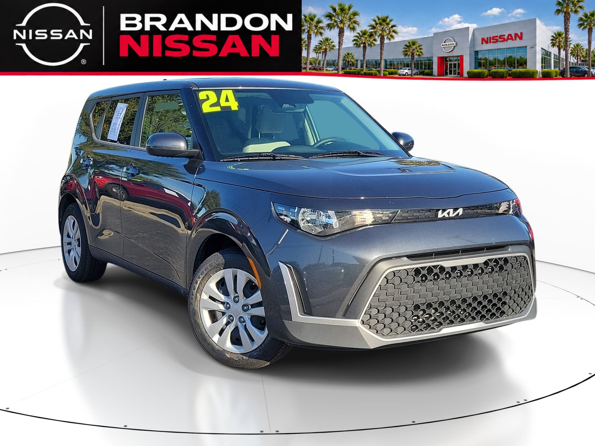 2024 Kia Soul LX — photo 1 of 30