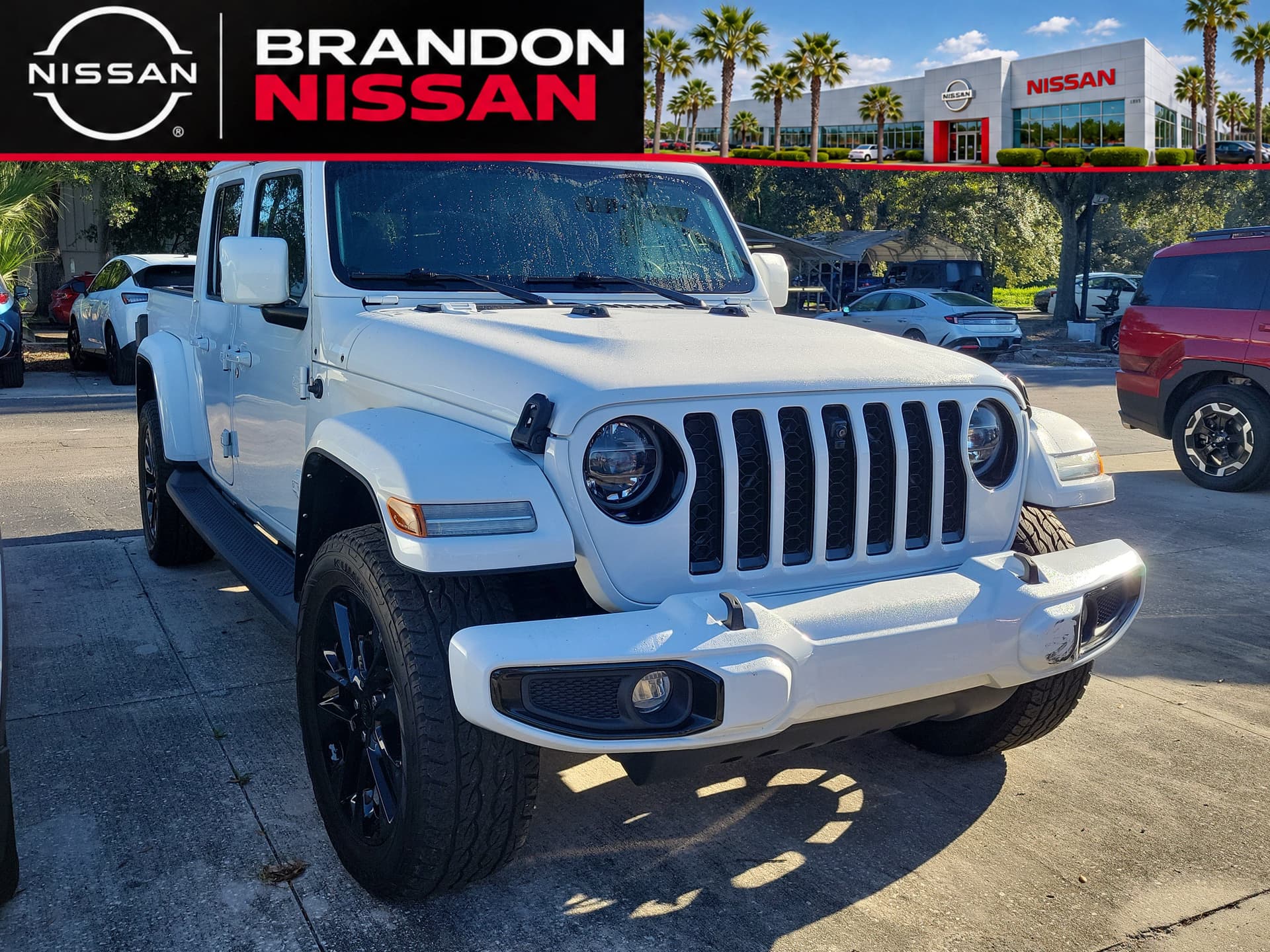 2021 Jeep Gladiator Overland — photo 1 of 8