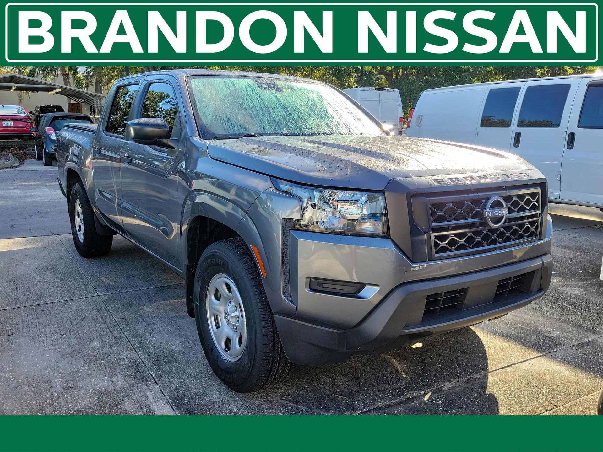 2023 Nissan Frontier S — photo 1 of 8