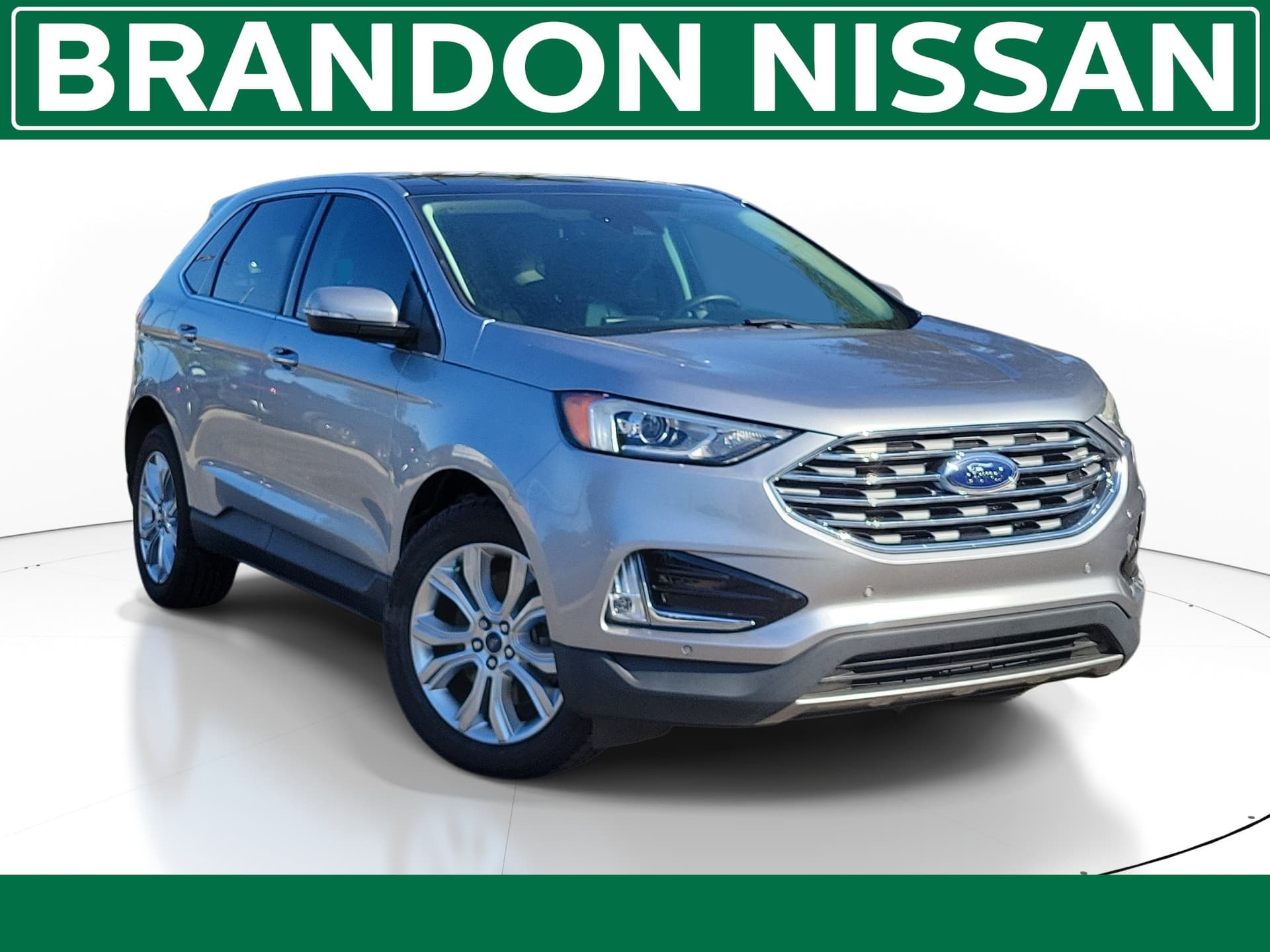 2022 Ford Edge Titanium — photo 1 of 30