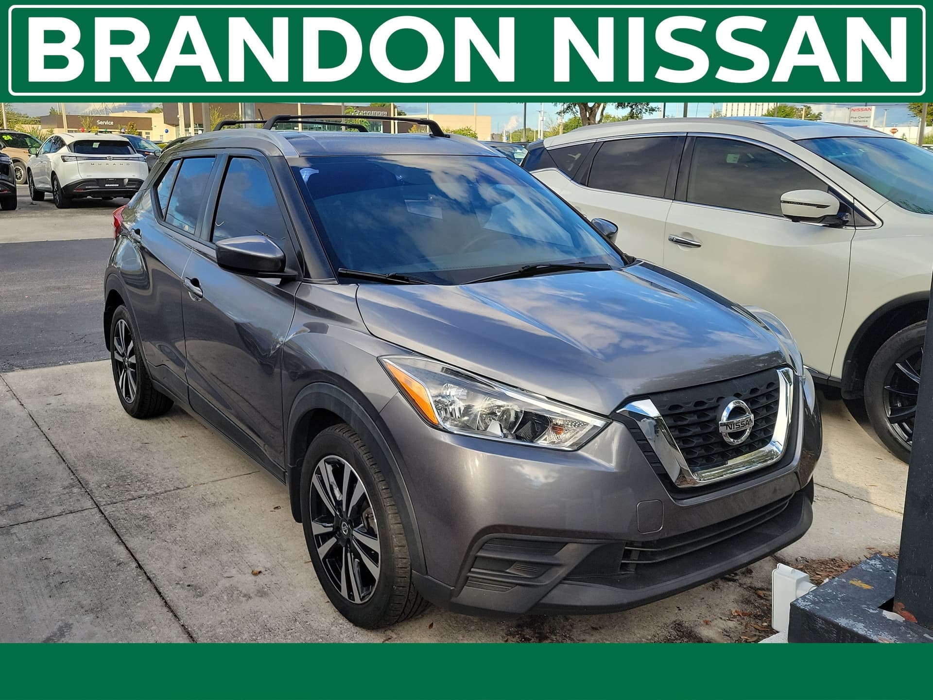 2019 Nissan Kicks SV — photo 1 of 9