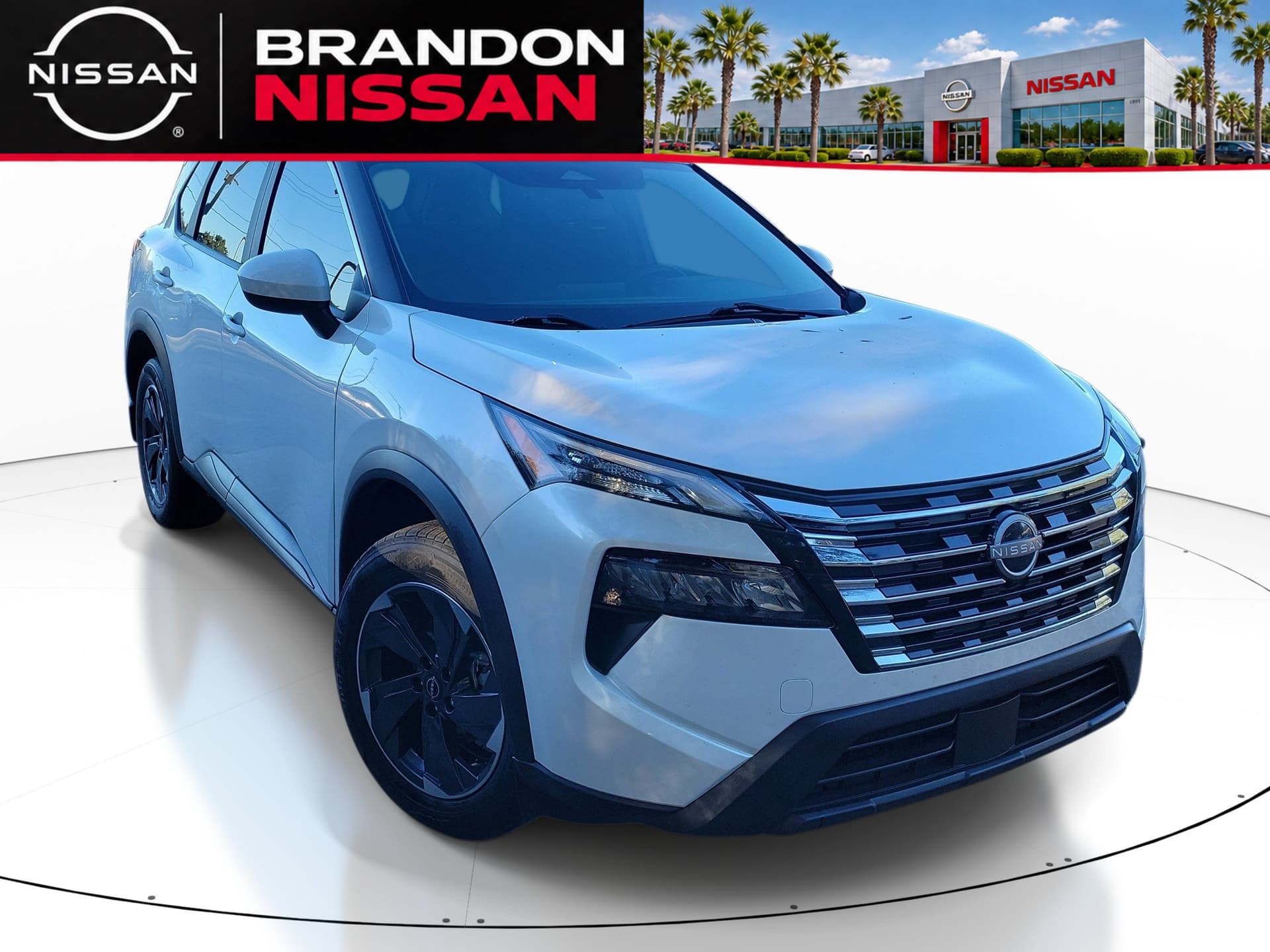 2024 Nissan Rogue SV — photo 1 of 10