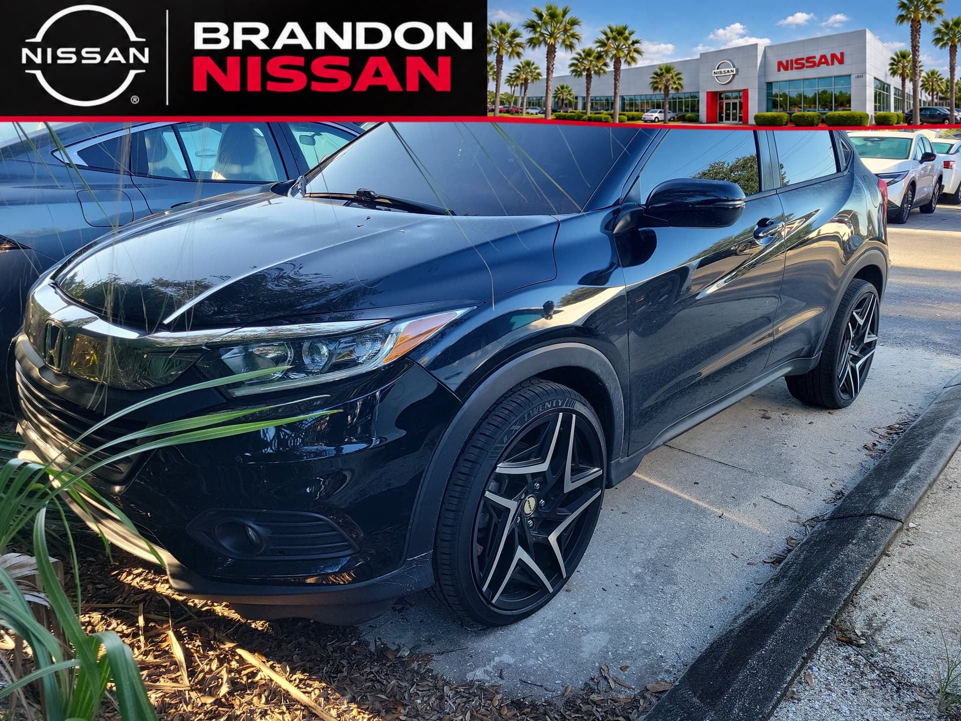 2020 Honda HR-V EX — photo 1 of 7