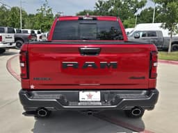 Extra Photo