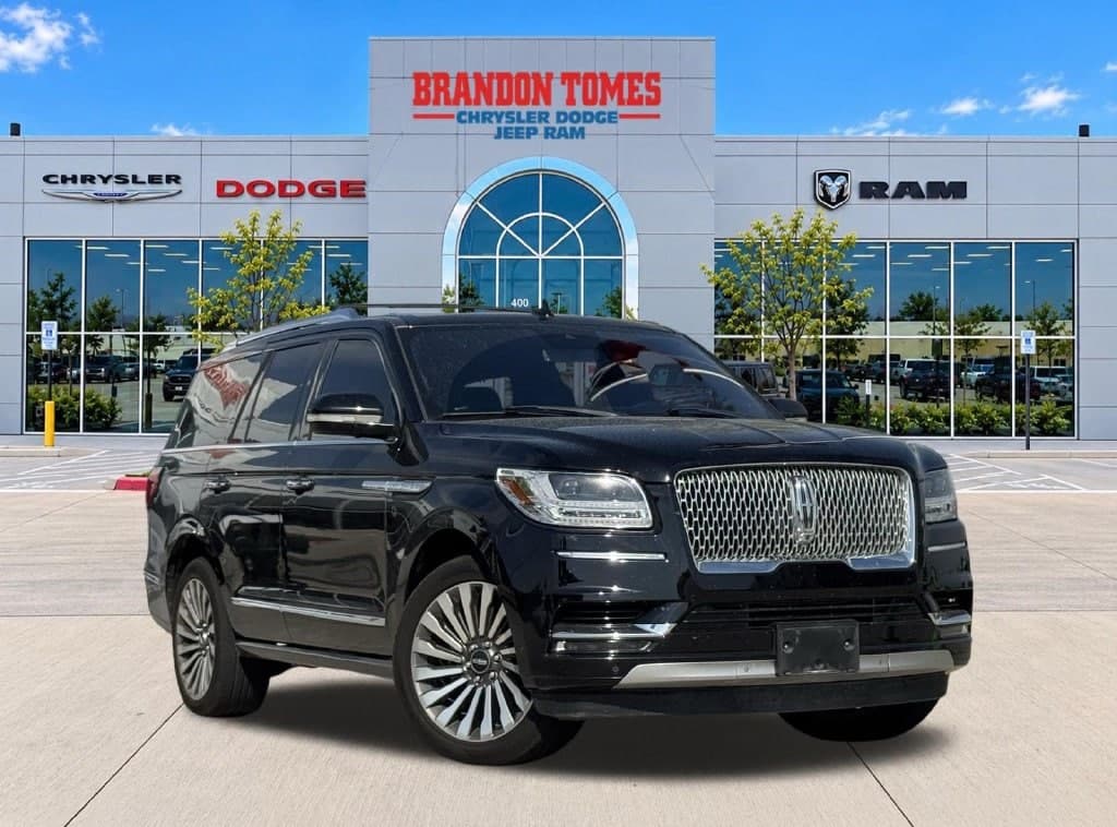 2019 Lincoln Navigator Reserve — photo 1 of 35