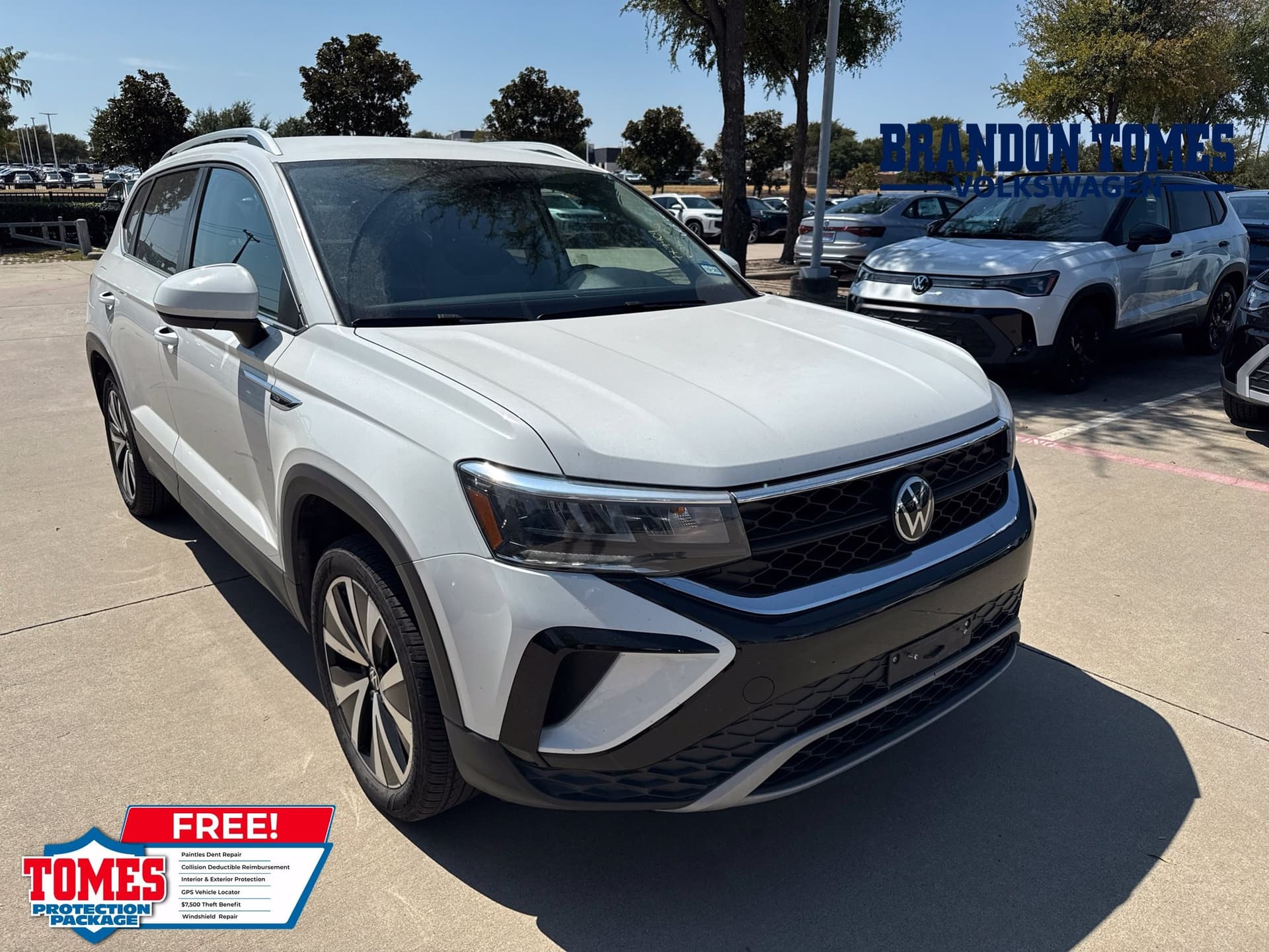 2024 Volkswagen Taos SE — photo 1 of 11