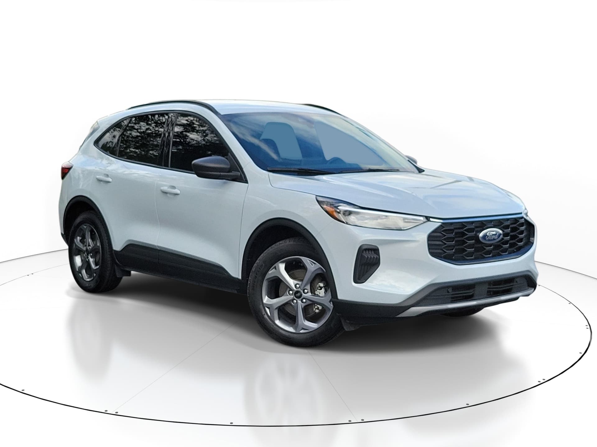 2025 Ford Escape ST-Line — photo 1 of 26