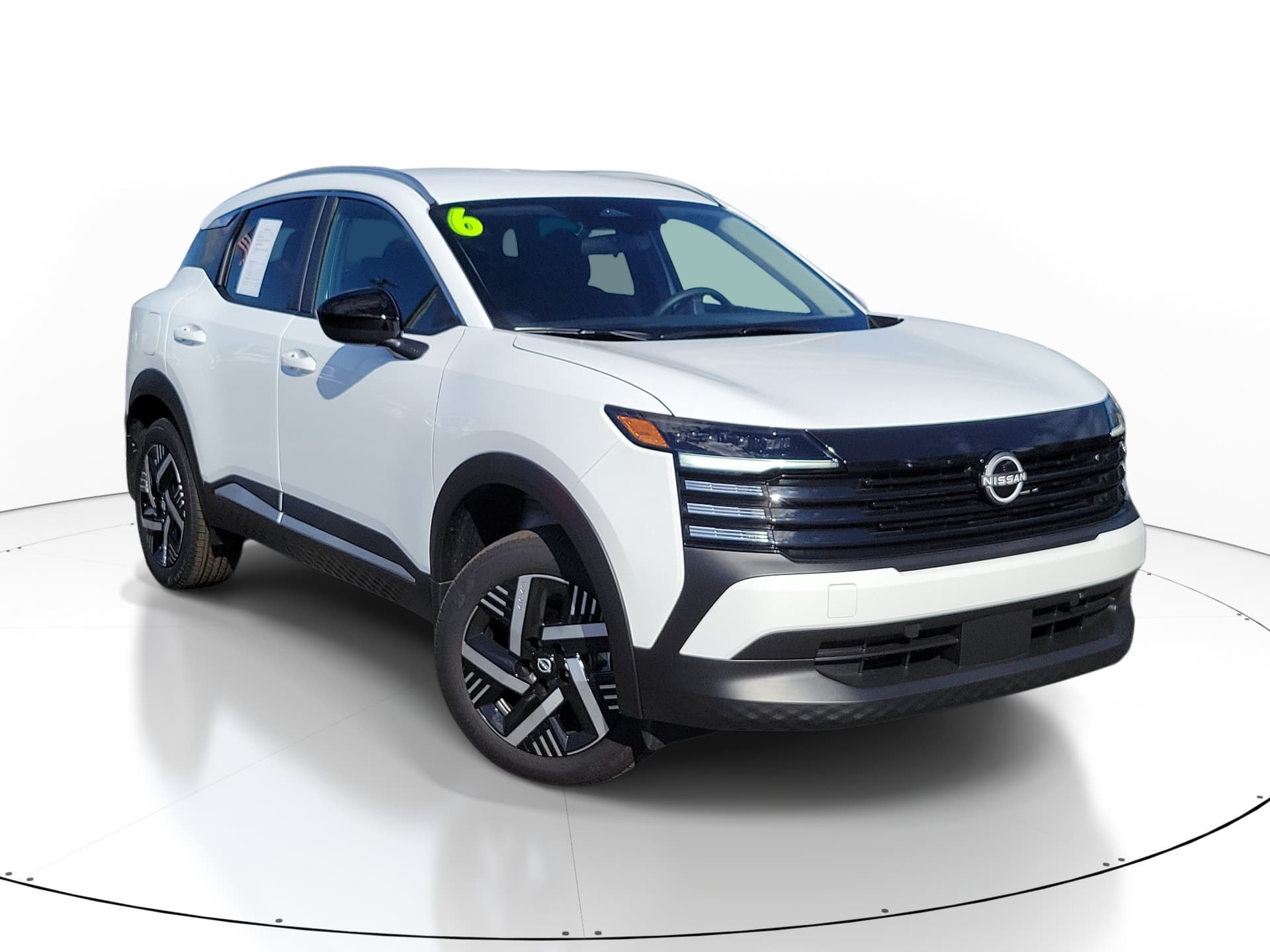 2026 Nissan Kicks SV — photo 1 of 29