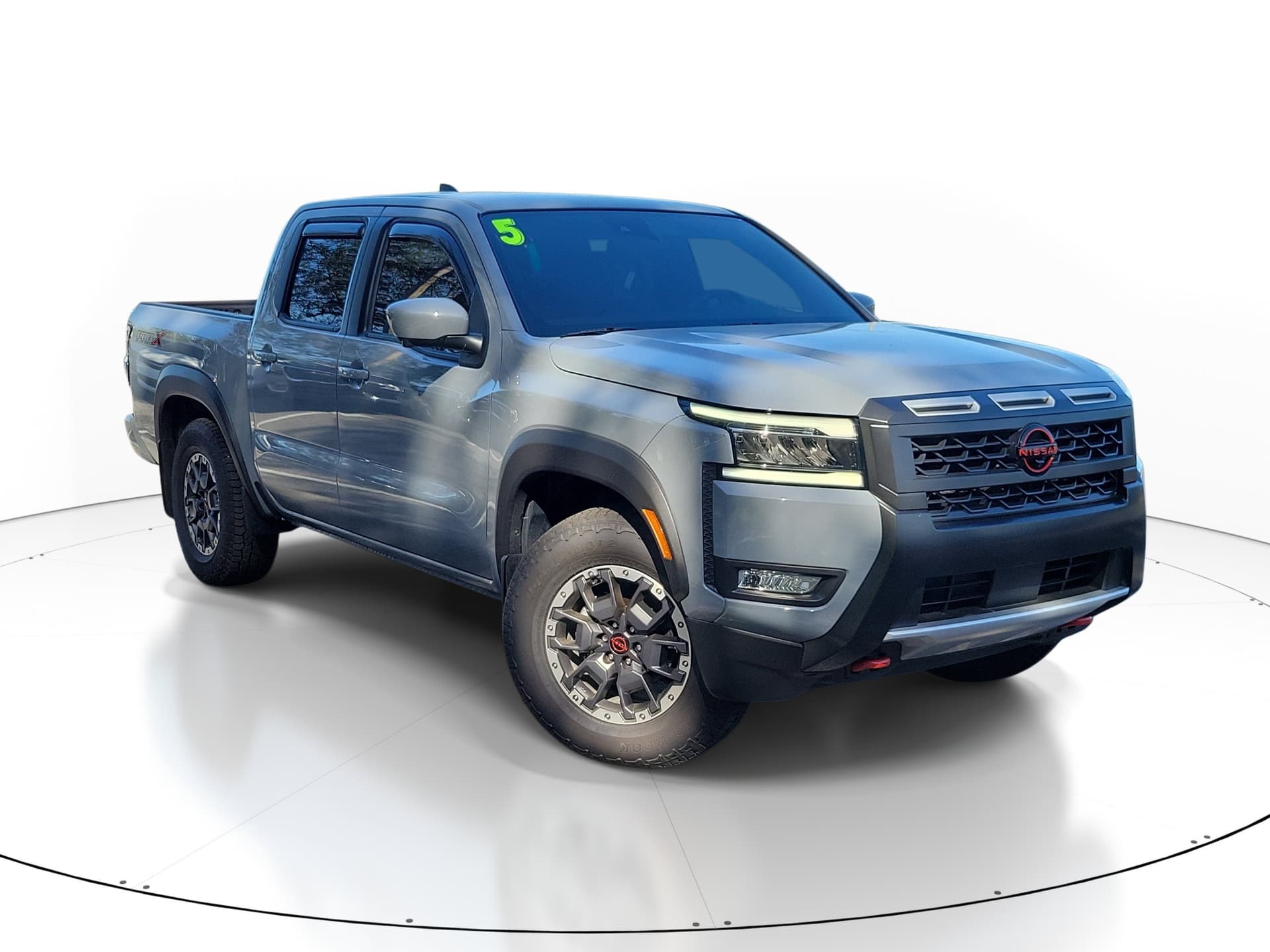 2025 Nissan Frontier PRO-X — photo 1 of 32
