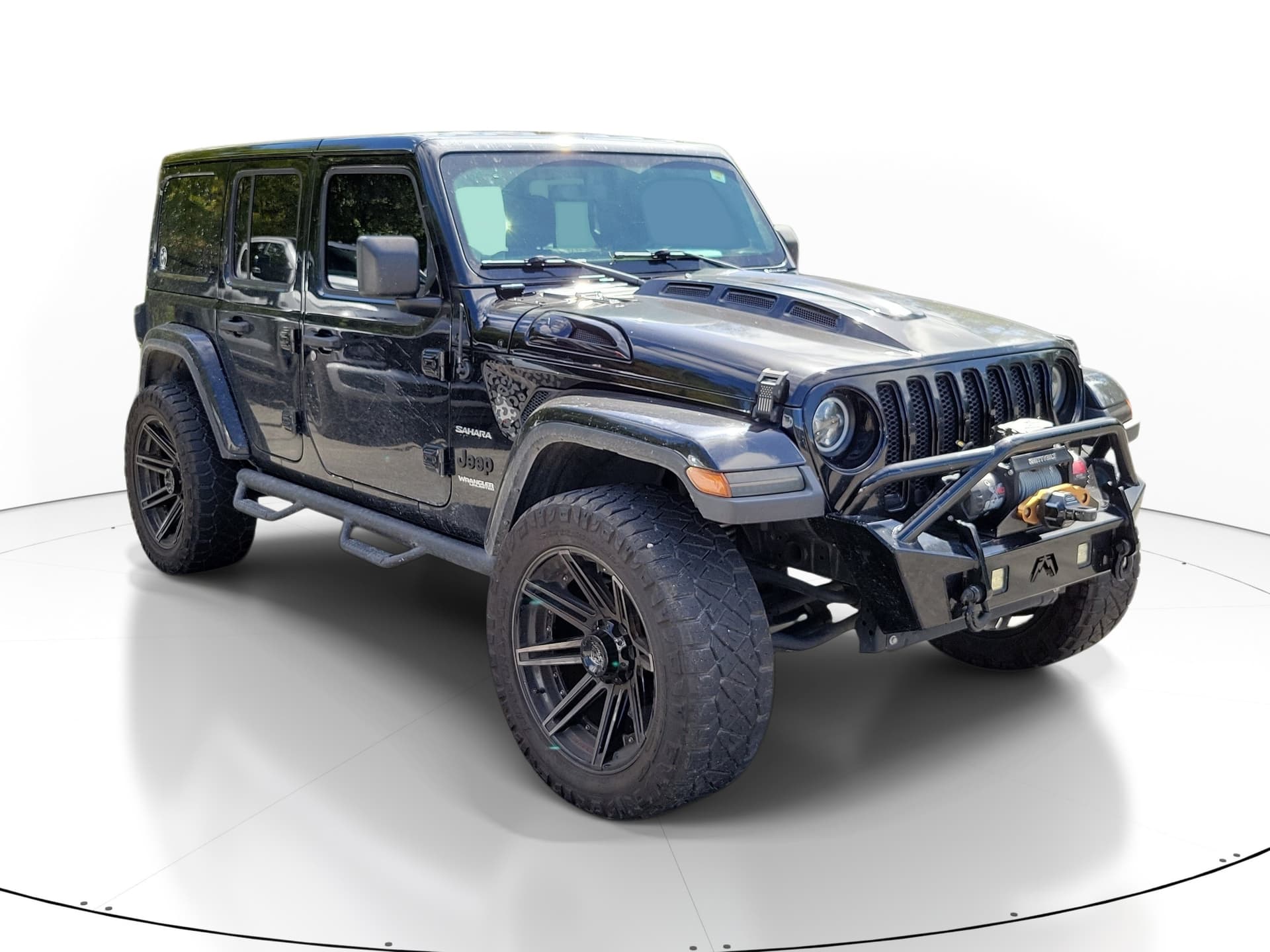 2021 Jeep Wrangler Unlimited Sahara — photo 1 of 10
