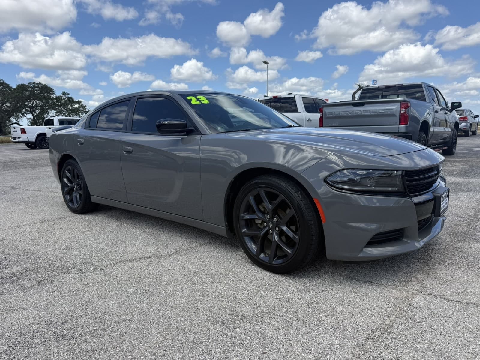 2023 Dodge Charger SXT — photo 1 of 15