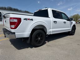 Extra Photo
