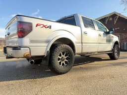Extra Photo